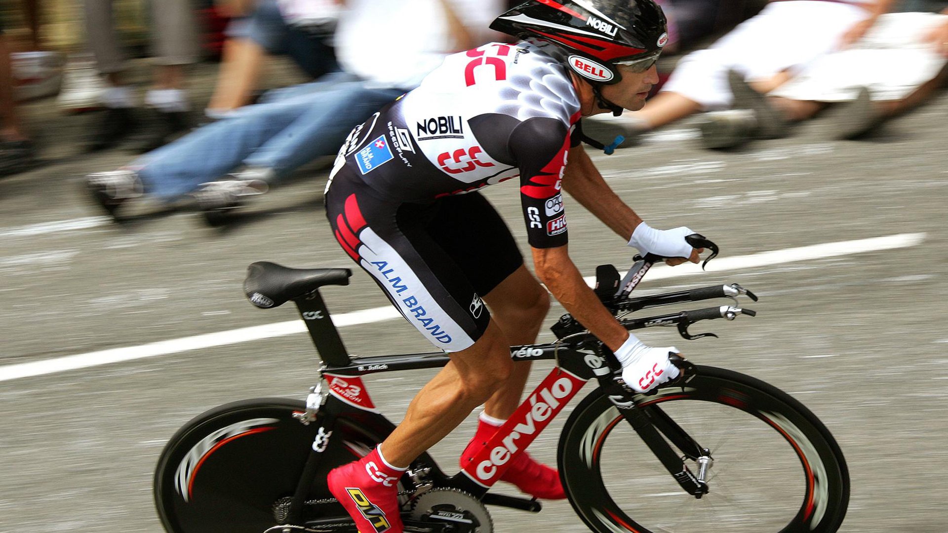 太阳队客场险胜火箭队，挺进四连胜，太阳vs火箭全场回放